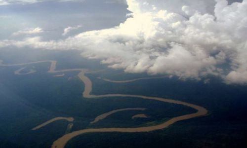 Zdjecie MALEZJA / BORNEO / BORNEO / PIKNA RZEKA
