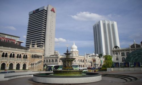 Zdjęcie MALEZJA / KUALA LUMPUR / PLAC NIEPODLEGŁOŚCI / MERDEKA SQUARE