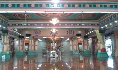 Zdjęcie MALEZJA / KUALA LUMPUR / DZIELNICA CHIŃSKA / MAHAMARIAMMAM TEMPLE