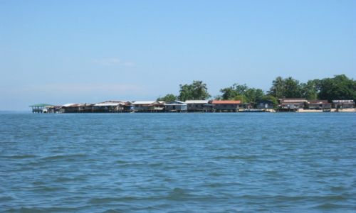 Zdjcie MALEZJA / Borneo / Ocean / Wioska na palach