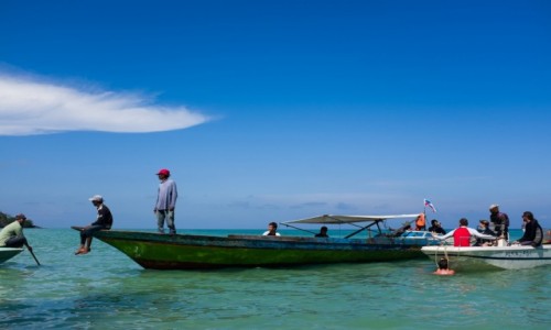 Zdjecie MALEZJA / Borneo / Kalapuan Island / meeting point