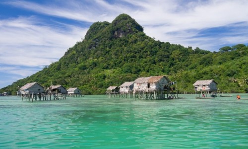 Zdjecie MALEZJA / Borneo / Archipelag Semporna / Przy wyspie Bodgaya
