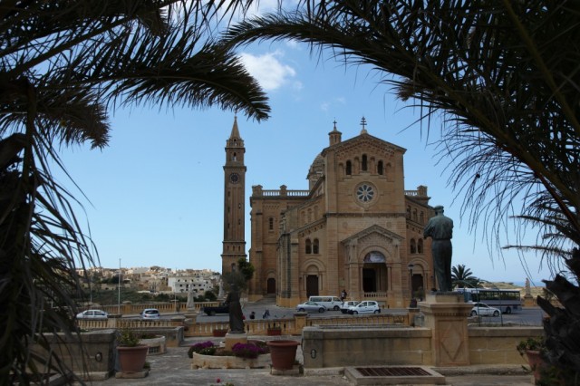 Zdj cia: Għarb, Gozo, Bazylika Ta' Pinu, MALTA Zdj cia: Għarb, Gozo, Bazylika Ta' Pinu, MALTA