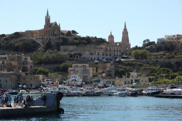 Zdj cia: Ghajnsielem, Gozo, Widok z portu, MALTA