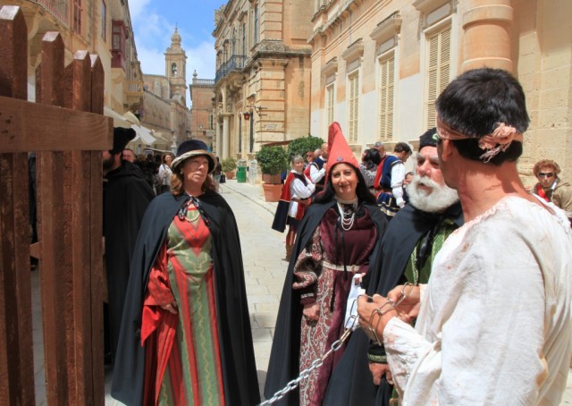 Zdj cia:  Mdina, Malta centralna, redniowieczne scenki, MALTA