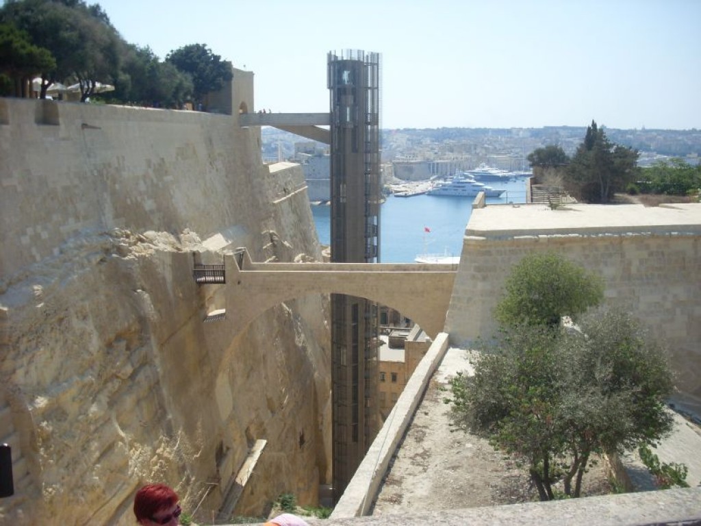 Zdjęcia: Valletta, Valletta, Winda do nieba, MALTA Zdjęcia: Valletta, Valletta, Winda do nieba, MALTA