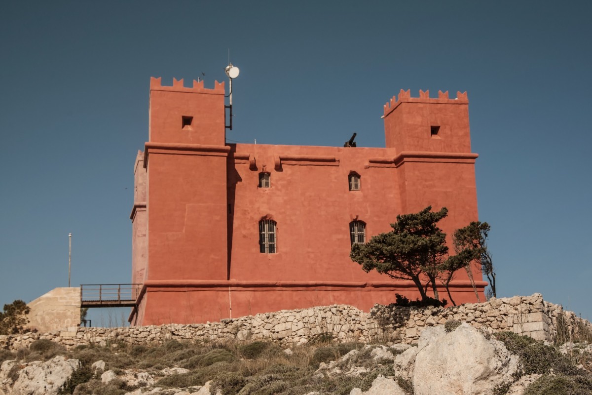 Zdjęcia: Malta, Malta, Czerwona wieża, MALTA Zdjęcia: Malta, Malta, Czerwona wieża, MALTA