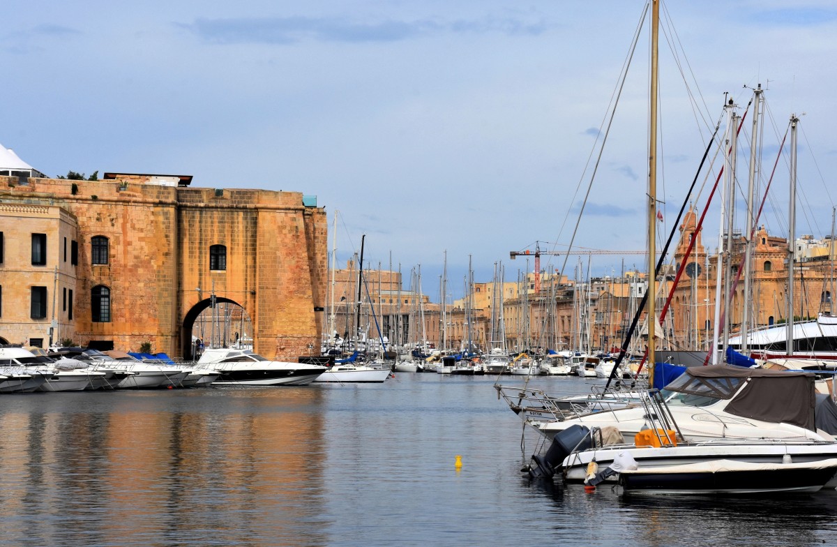 Zdjęcia: Bormla, Trójmiasto, Port w Bormli 2, MALTA Zdjęcia: Bormla, Trójmiasto, Port w Bormli 2, MALTA