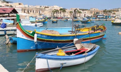 Zdjecie MALTA / - / Marsaxlokk / odzie