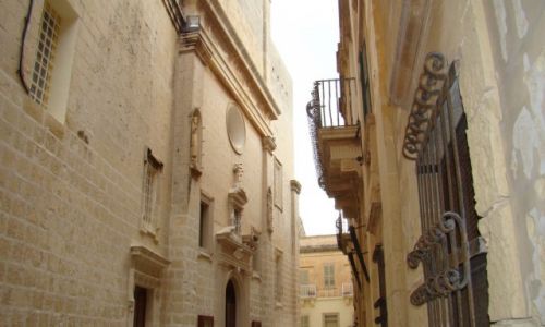 Zdjęcie MALTA / -Mdina / Malta / Uliczka w Mdinie