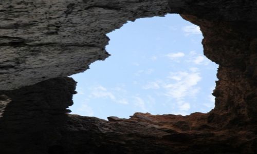 Zdjęcie MALTA / Wyspa Comino / Błękitna laguna / Grota z widokiem