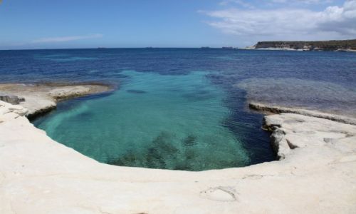 Zdjęcie MALTA / Marsaskala / Zatoka św. Tomasza / Błękitna