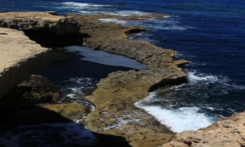Zdjecie MALTA /  Gozo / Dwejra / Skay i woda