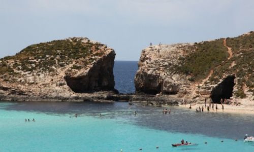 Zdjęcie MALTA / Comino / Błękitna laguna / Cominotto