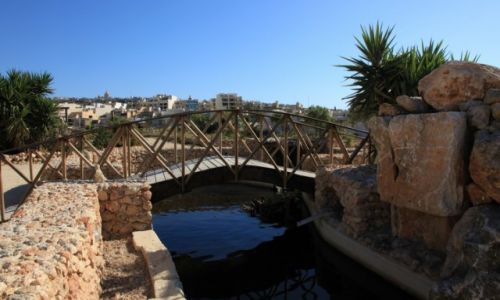 MALTA / Gozo / Bethlehem f'Ghajnsielem / Mostek