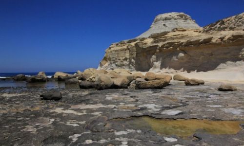 Zdjcie MALTA / Gozo / Marsalforn / Brzeg