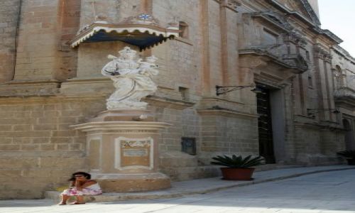 Zdjecie MALTA / Malta / Mdina / Oczekiwanie