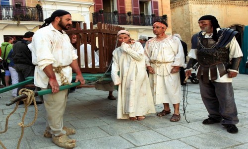 Zdjcie MALTA /  Malta centralna / Mdina / Festiwal redniowieczny - Transport winiw