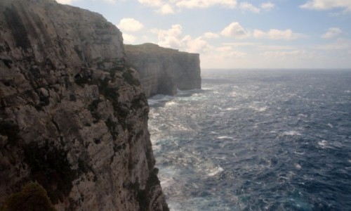 Zdjcie MALTA / Gozo / Zatoka Dwejra / Faleza na Gozo
