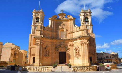 Zdjcie MALTA / wyspa Gozo / Gharb / Koci parafialny Nawiedzenia NMP w Gharb
