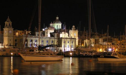 Zdjęcie MALTA / trzy miasta / sanglea / nocny port 2