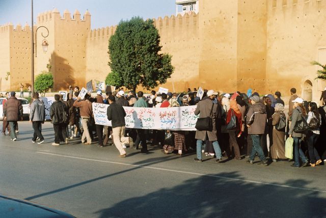 Zdjęcia: Rabat, Rabat, Demonstracje w Rabacie po wyborach, MAROKO Zdjęcia: Rabat, Rabat, Demonstracje w Rabacie po wyborach, MAROKO