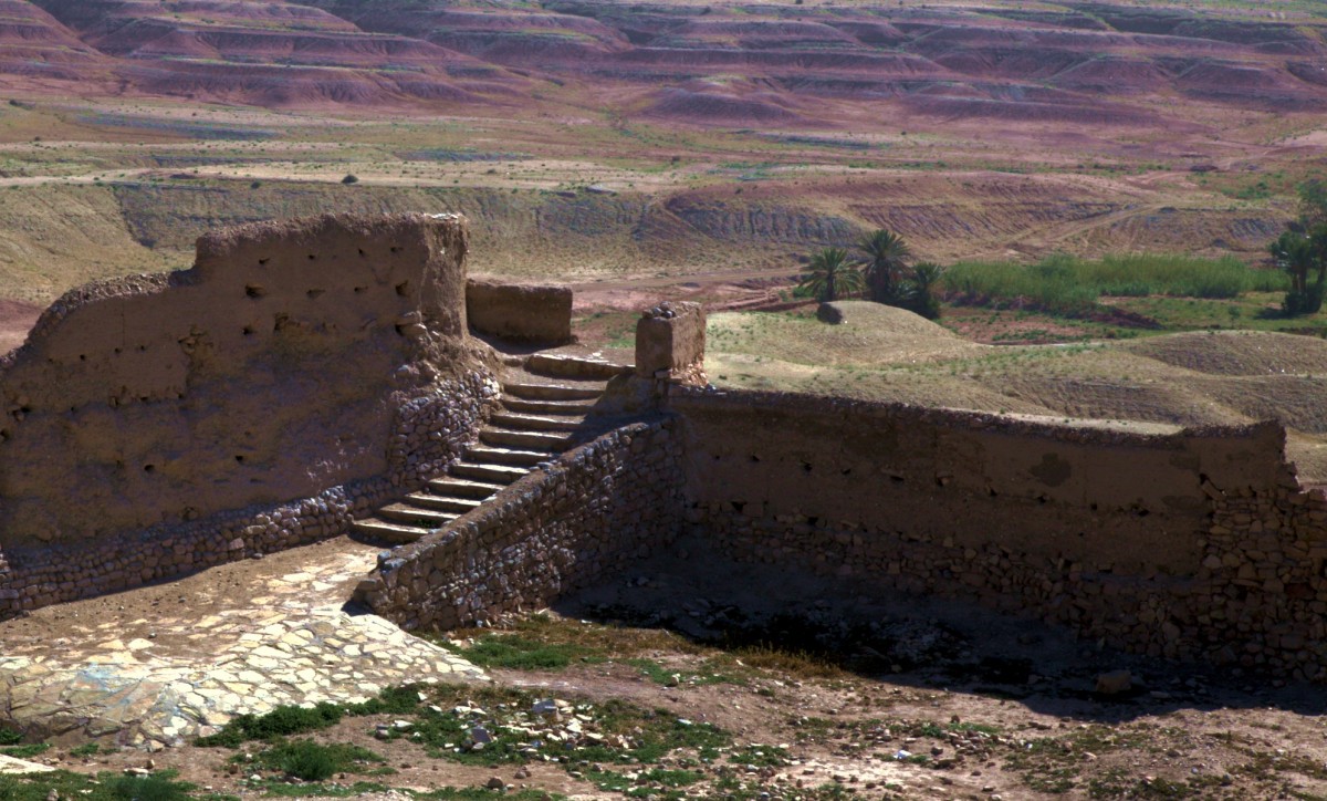 Zdjęcia: El Klaa, Ouarzazate, Pozostały tylko schody, MAROKO Zdjęcia: El Klaa, Ouarzazate, Pozostały tylko schody, MAROKO