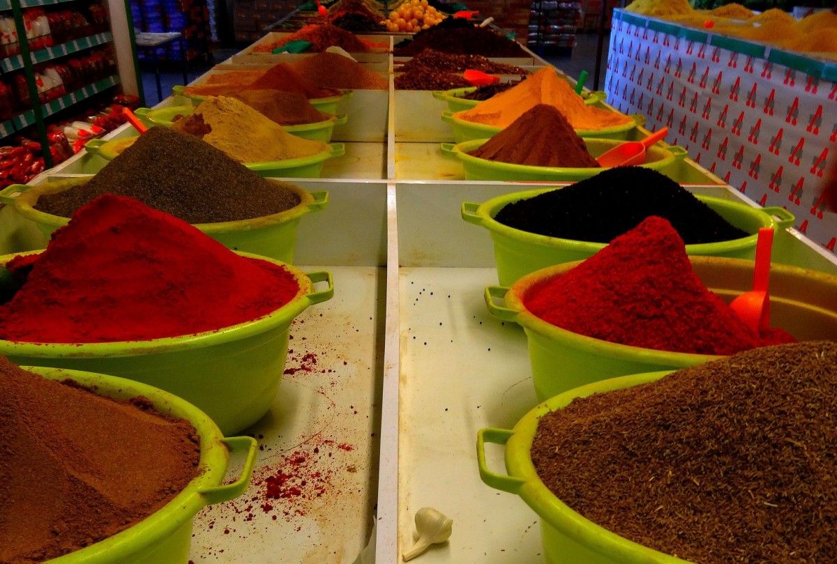 Zdjęcia: Rabat, Rabat-Sala-Al-Kunajtira, Marokańskie przyprawy, MAROKO Zdjęcia: Rabat, Rabat-Sala-Al-Kunajtira, Marokańskie przyprawy, MAROKO