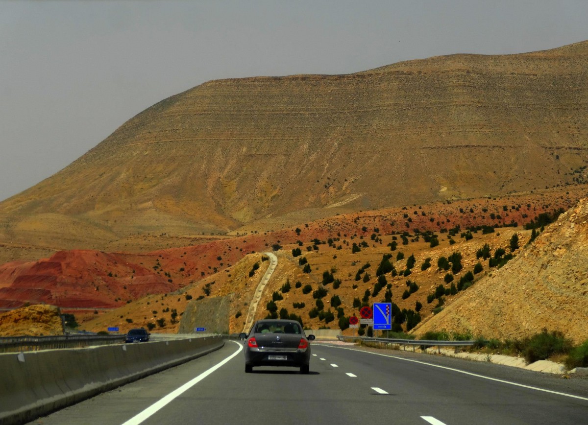 Zdjęcia: Marrakesz, Marrakesz-Safi, W stronę gór, MAROKO Zdjęcia: Marrakesz, Marrakesz-Safi, W stronę gór, MAROKO