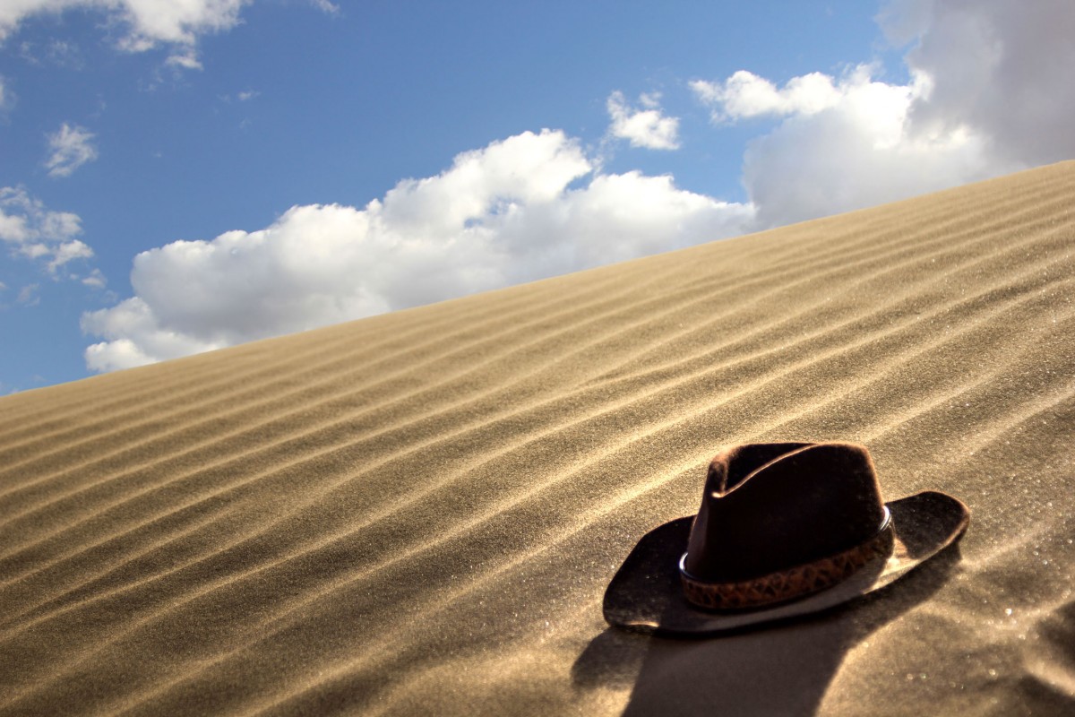 Zdjęcia: w piaskach pustyni, Sahara Zachodnia, Zwiało..., MAROKO Zdjęcia: w piaskach pustyni, Sahara Zachodnia, Zwiało..., MAROKO