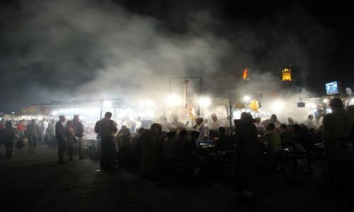 Zdjecie MAROKO / - / Marrakesz / zadyma !!