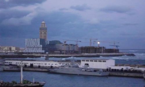Zdjęcie MAROKO / Casablanca / Port w Casablance / Casablanca w styczniu