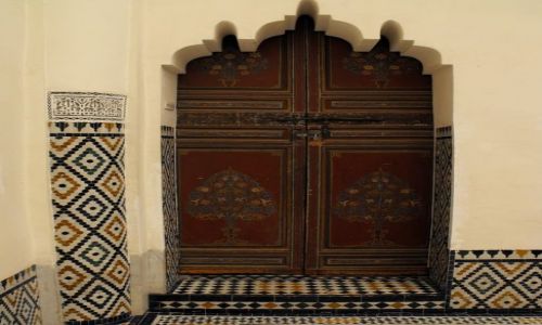 Zdjęcie MAROKO / Marakesz / Medina / drzwi w pałacu Si Saida