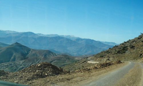 Zdjęcie MAROKO /  gdzies miedzy ouarzazate a demnate / atlas / atlas 3