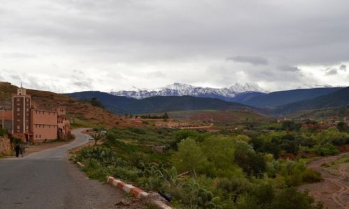 Zdjcie MAROKO / Atlas / Na drodze do Imlil / W stron gr