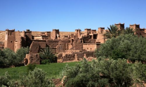 Zdjęcie MAROKO / Ouarzazate / Nad rzeką Ounila / Ksar Ait-Ben-Haddou