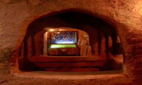 Zdjcie MAROKO / Ksar Tisirgat / Muzeum doliny rzeki Draa / Okno w okno