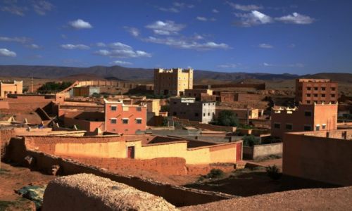 Zdjcie MAROKO / Ouarzazate / El Klaa / Miasteczko