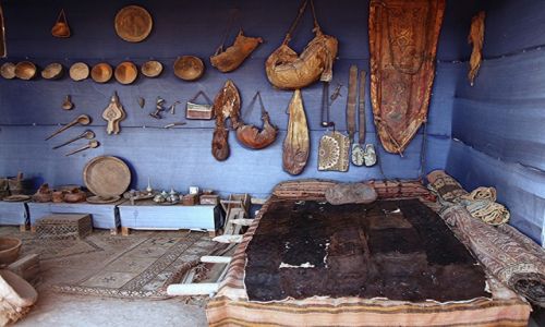 Zdjcie MAROKO / Ksar Tisirgat / Muzeum doliny rzeki Draa / Legowisko, czyli miejsce do spania