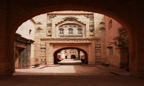 Zdjecie MAROKO / Agadir / Medina Polizzi / Brama