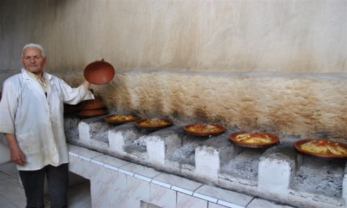 Zdjecie MAROKO / Souss-Massa / Tiznit / mistrz Tadin