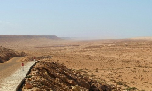 Zdjecie MAROKO / Sahara Zachodnia / Nad Oceanem Atlantyckim / Zaludnienie