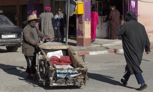 Zdjęcie MAROKO / Marrakesz-Safi / gdzieś po drodze / Na rogu