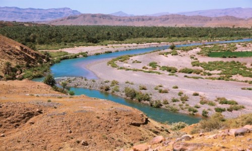 Zdjęcie MAROKO / Ouarzazate / Wodi Dara / Rzeka