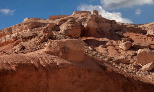 Zdjęcie MAROKO / Fès-Meknès / Sidi Boutayeb / Fort nad ouedem Azinous