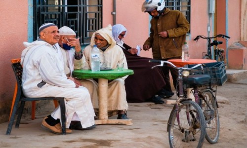 Zdjęcie MAROKO / Taroudant / Taroudant / Męskie rozmowy