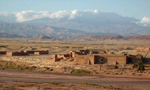 Zdjecie MAROKO / Ait Benhaddou / okolice Ait Benhaddou / kazby, tradycyjna zabudowa marokańska
