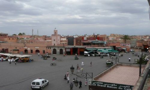 Zdjecie MAROKO / Marrakesz / Marrakesz / Demaa el-Fna