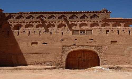 Zdjęcie MAROKO / niedaleko Warzazat / Tamnugalt / detal architektury