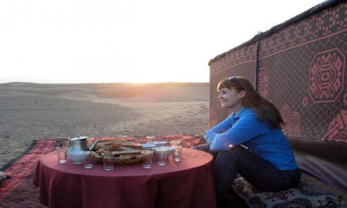 Zdjecie MAROKO / Gdzieś na pustyni :) / okolica Ouarzazate / Sniadanie na Saharze :)